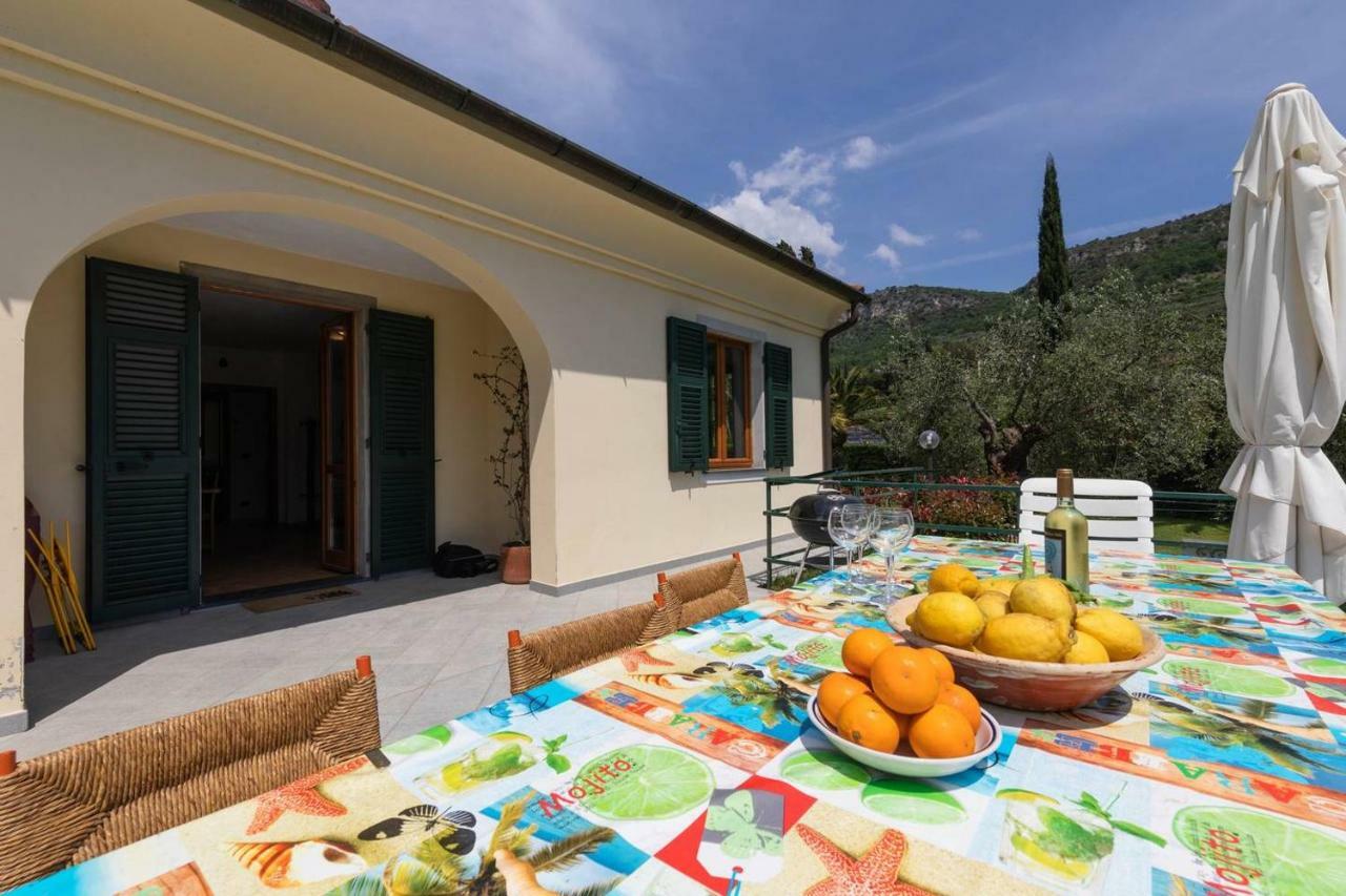 Вілла Charming Ligurian Riviera House Фінале-Лігуре Екстер'єр фото